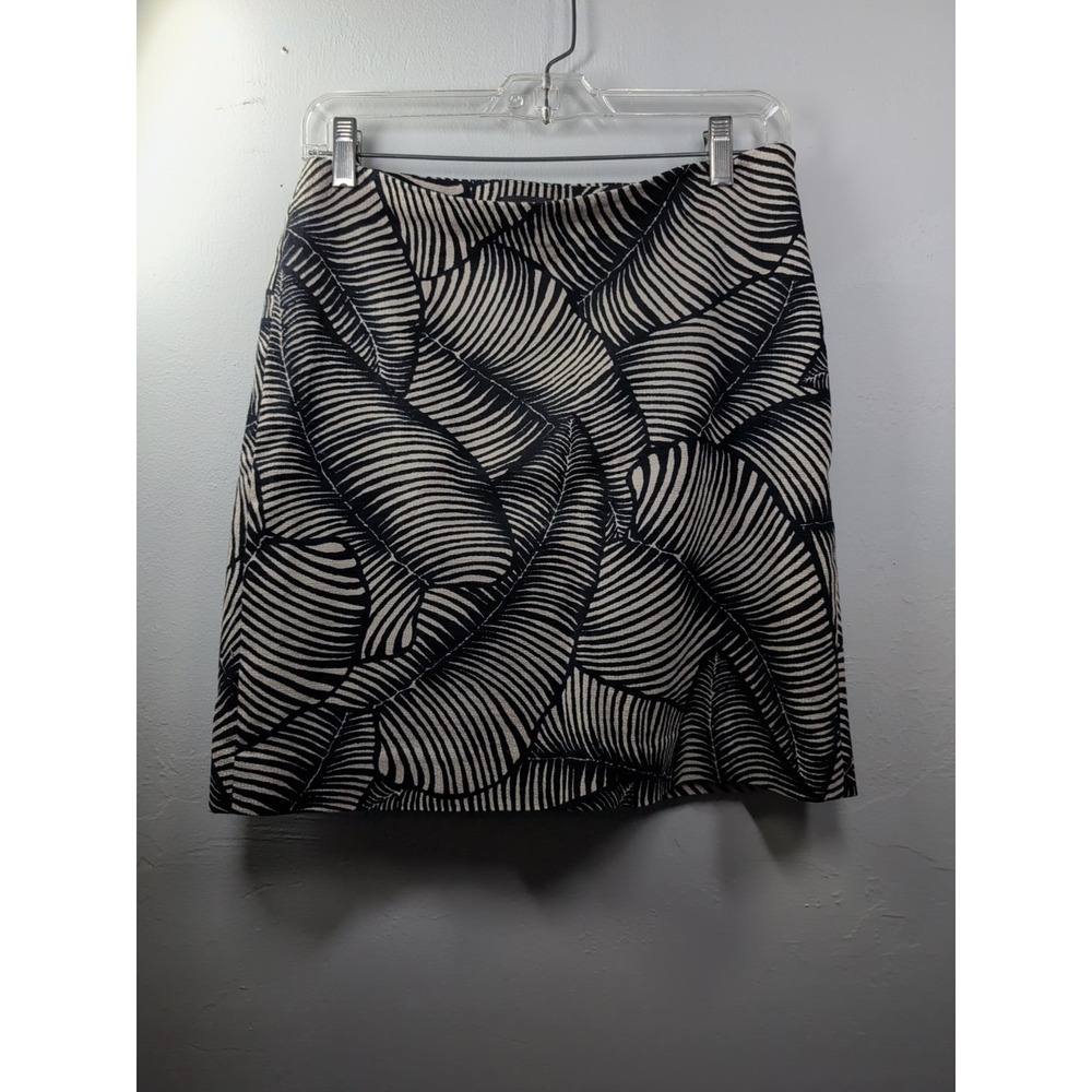Ann Taylor - Woman's Size 2 Navy Blue Palm Print Mini Skirt $79 Side Zip